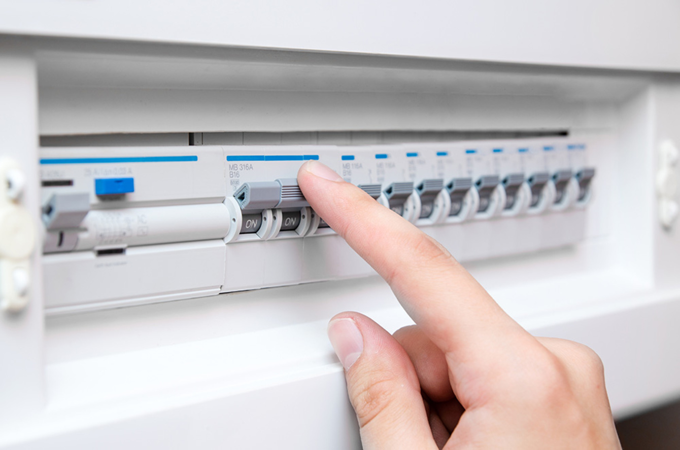 Schalt­schrank­bau bei Ingenieurbüro 230V in Darmstadt